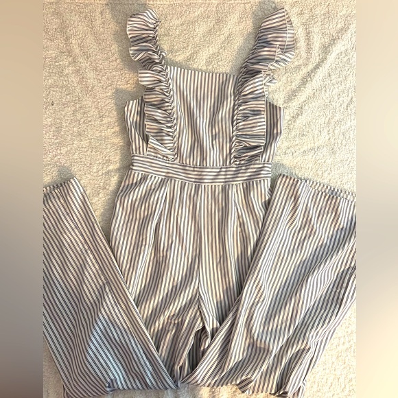 Ruffle strap pantsuit - Picture 1 of 1